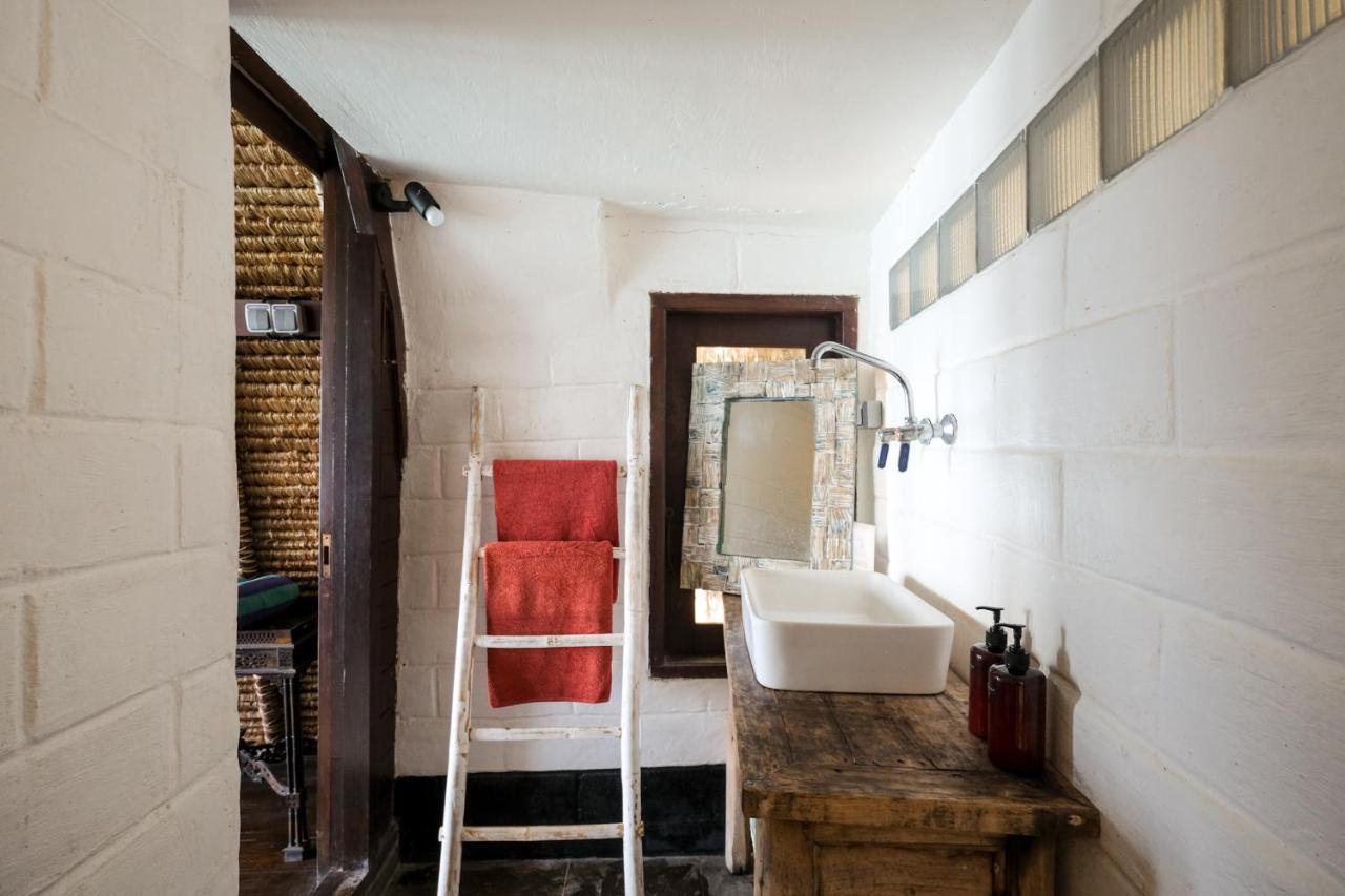 Rumah Elizabeth & Rumah Janneke Улувату Экстерьер фото