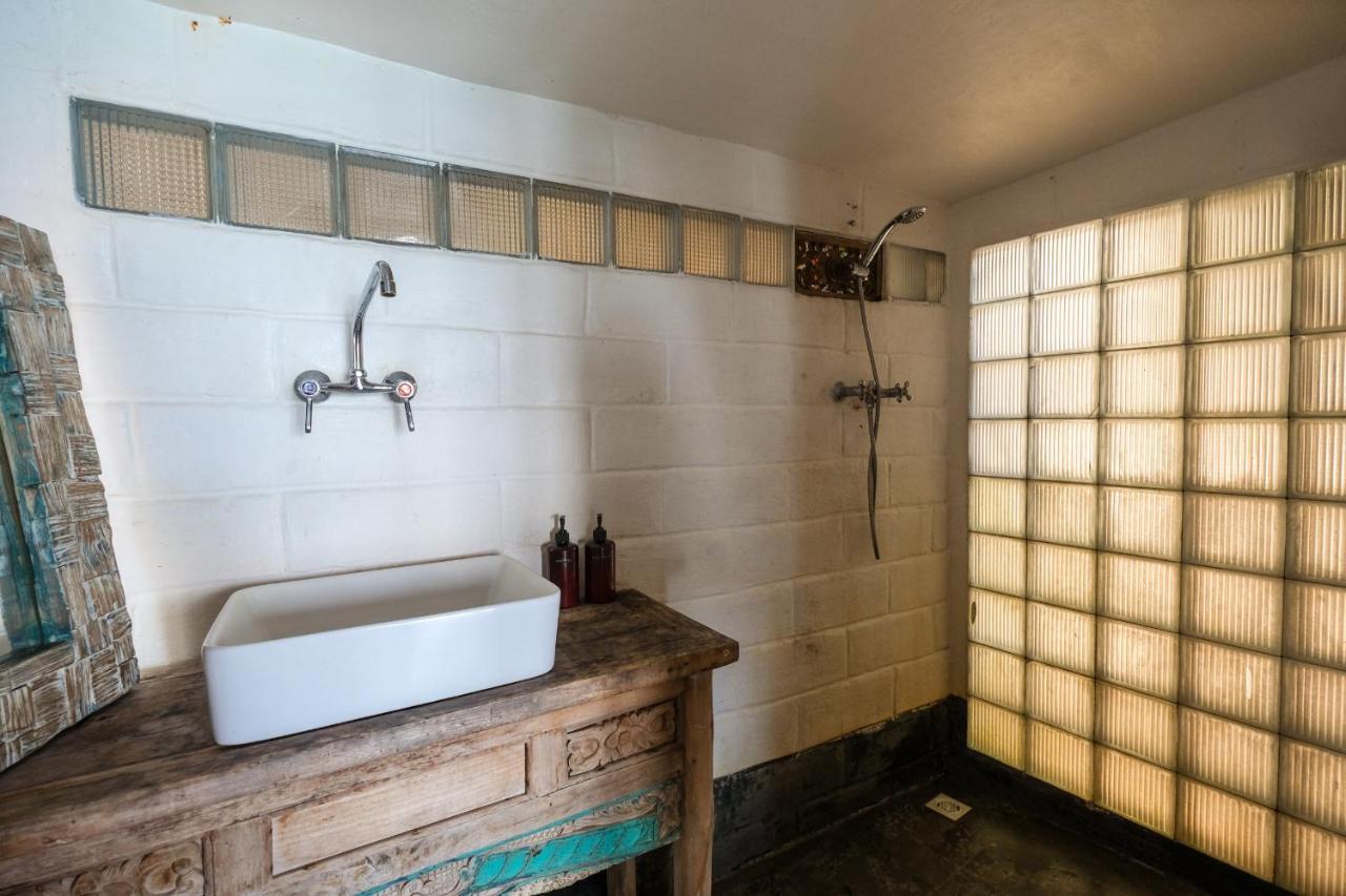 Rumah Elizabeth & Rumah Janneke Улувату Экстерьер фото