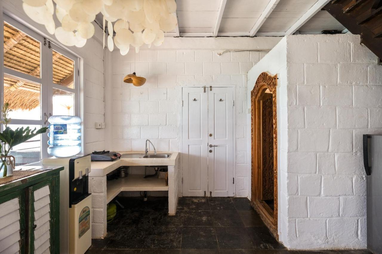 Rumah Elizabeth & Rumah Janneke Улувату Экстерьер фото